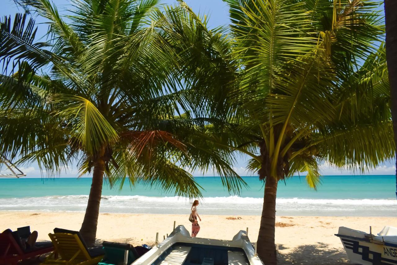 Golden Beach Cottages ตรินโคมาลี ภายนอก รูปภาพ
