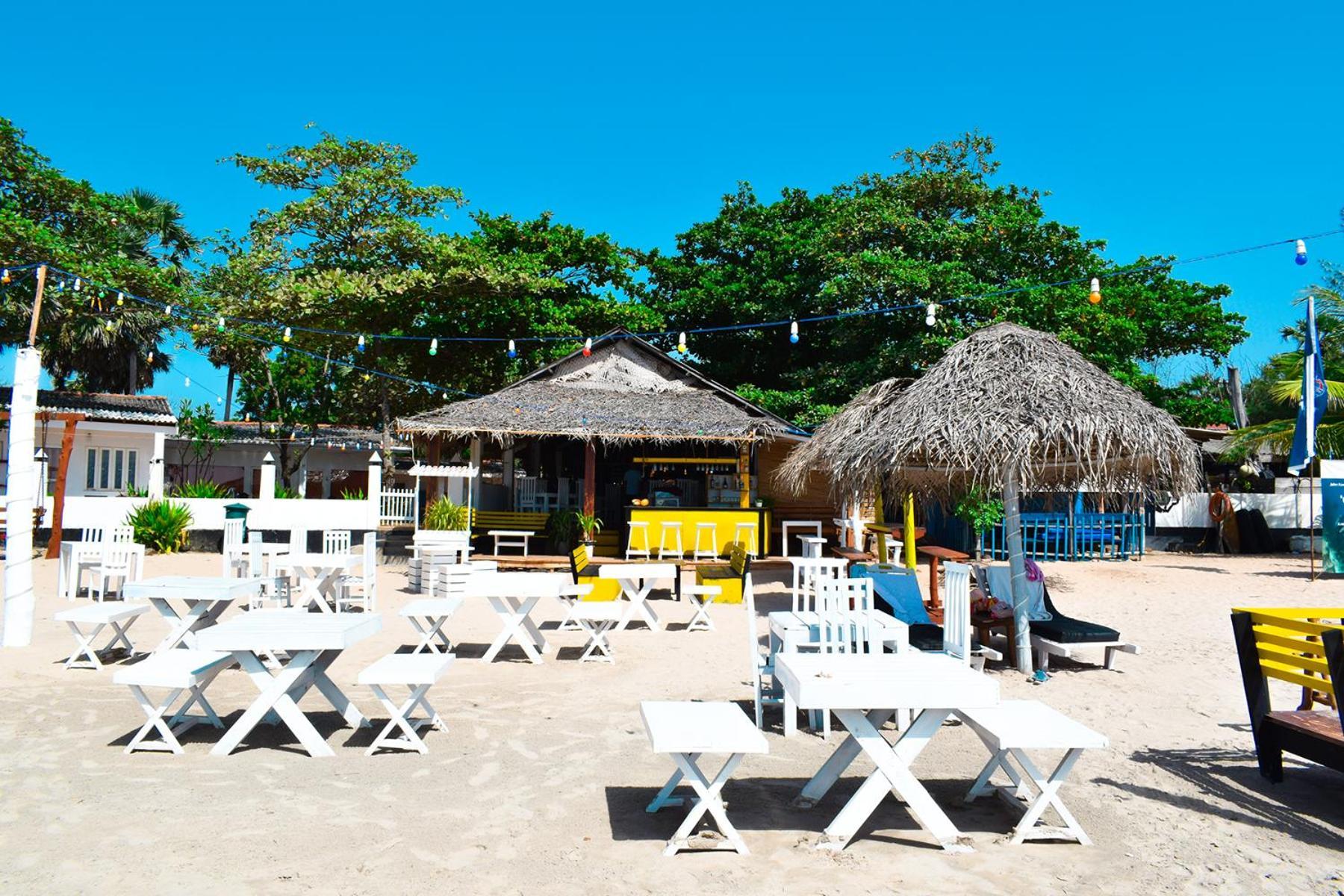 Golden Beach Cottages ตรินโคมาลี ภายนอก รูปภาพ